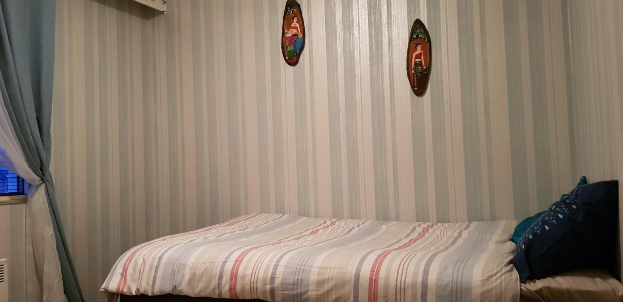 4 Bedrooms near Center - Kranni Pori Buitenkant foto