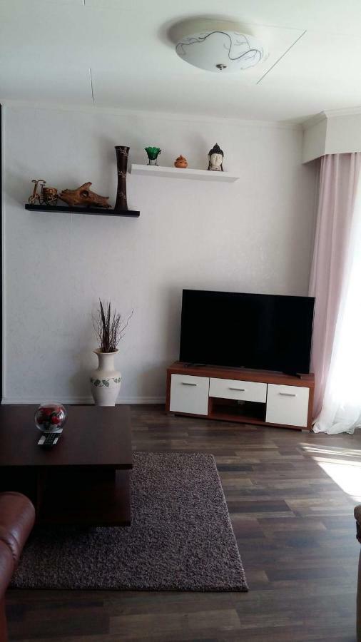 4 Bedrooms near Center - Kranni Pori Buitenkant foto