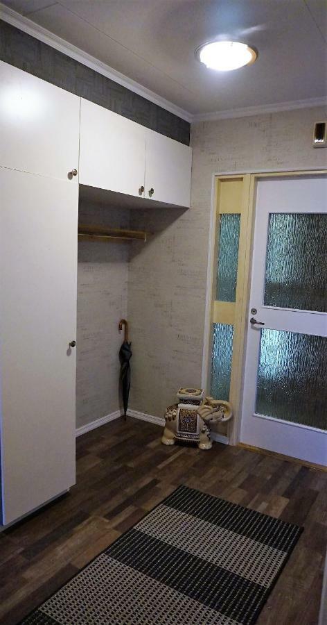 4 Bedrooms near Center - Kranni Pori Buitenkant foto