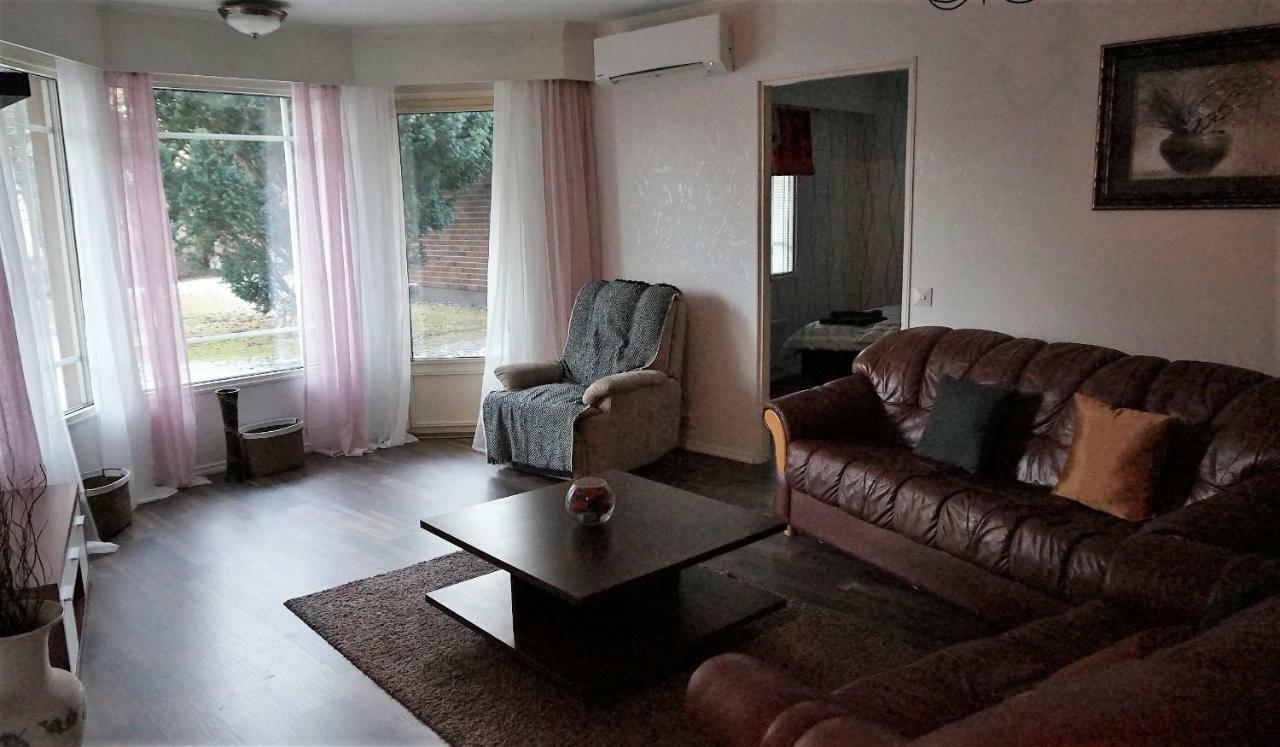 4 Bedrooms near Center - Kranni Pori Buitenkant foto