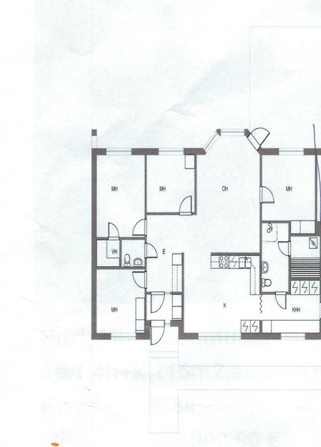 4 Bedrooms near Center - Kranni Pori Buitenkant foto